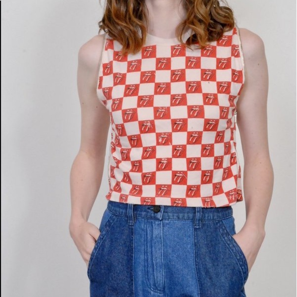 MadeWorn Rolling Stones Checkered tongue repeat zip Tee Tank